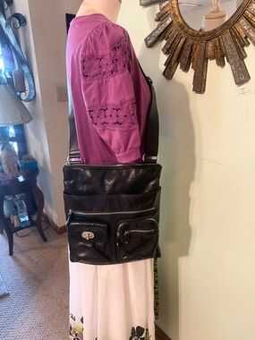 Brighton Black Textured leather Crossbody Bag with Front Pockets